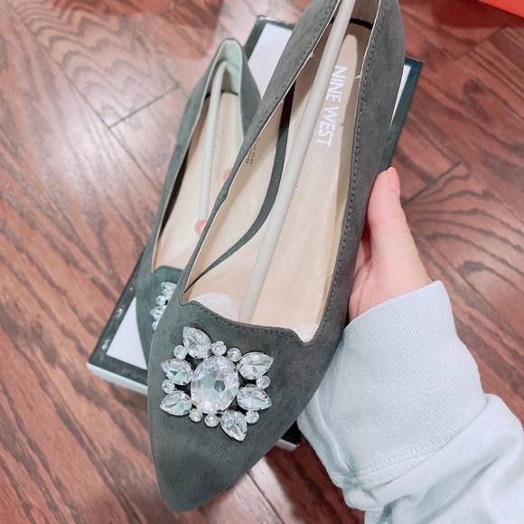 Nine West Women Pointed Toe Slip On/NWB - Picture 3 of 6